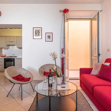In - Nuoro Holiday home Cala Gonone